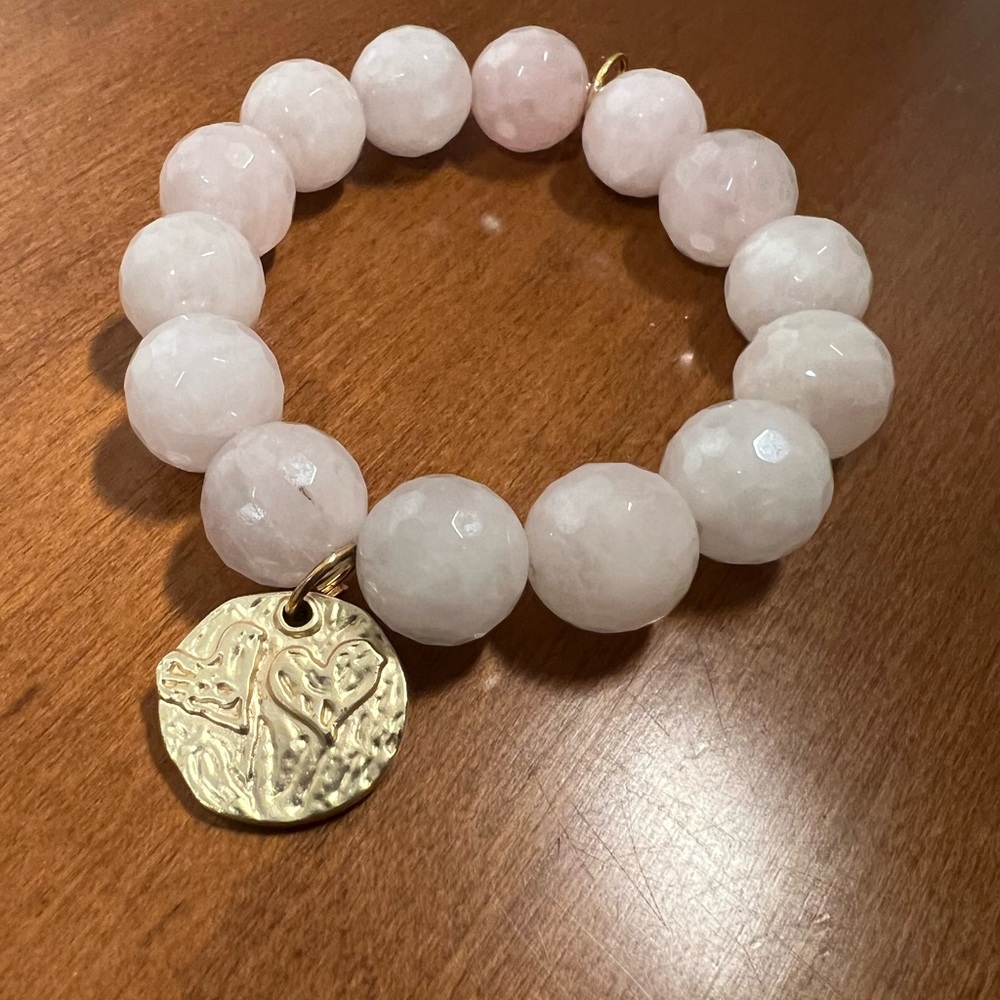 Stretch beaded bracelet
